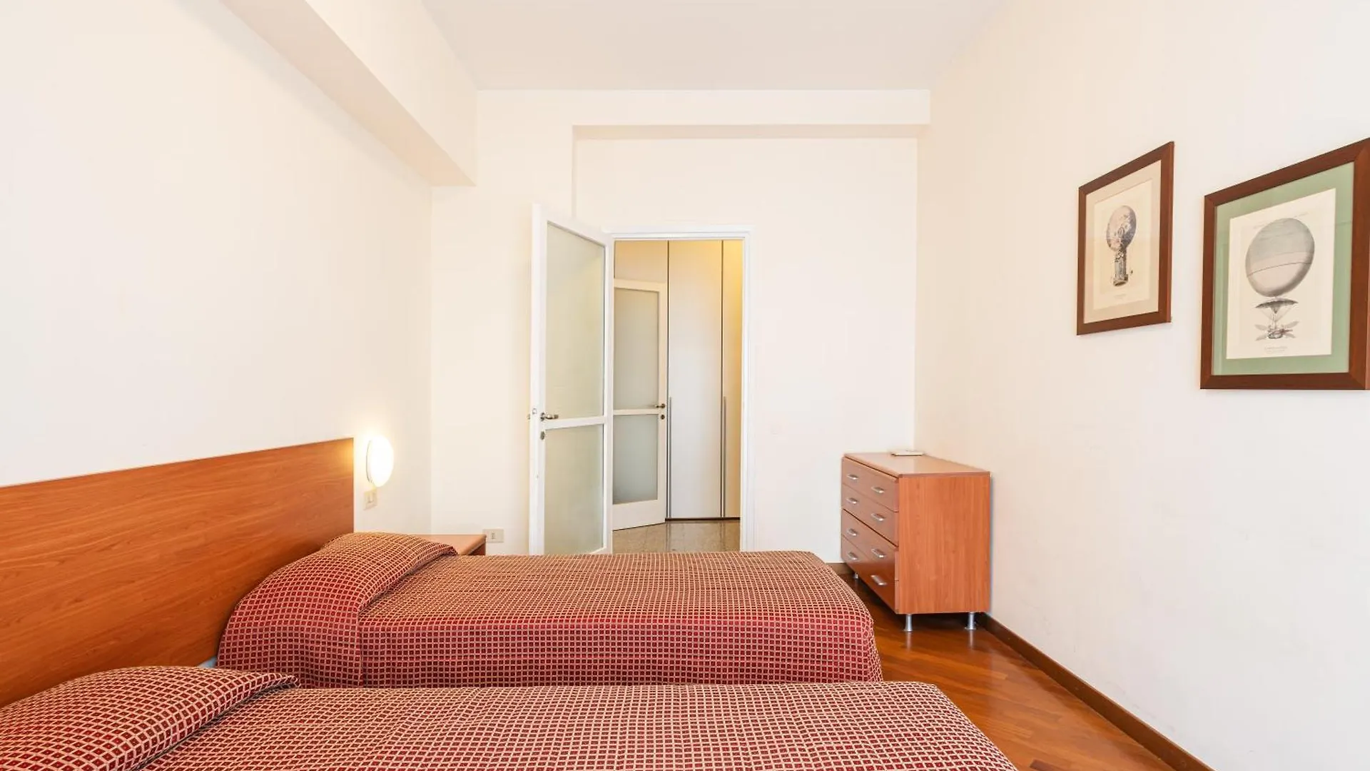 Splendido Trilocale Zara Ottavo Piano - Mirable Pm Appartement Milaan Italië