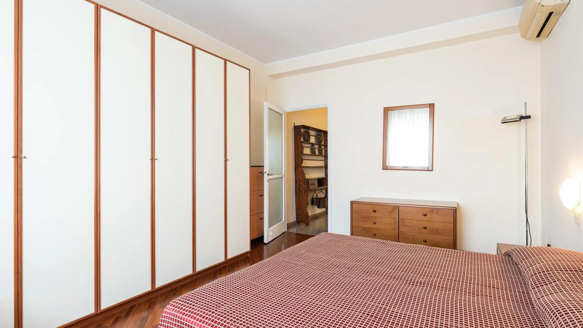 Splendido Trilocale Zara Ottavo Piano - Mirable Pm Appartement Milaan 0*,